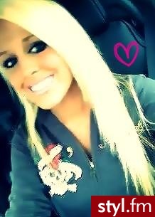Andi Smith ,,x - Długie Fryzury