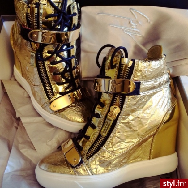 Koturny Buty Moda