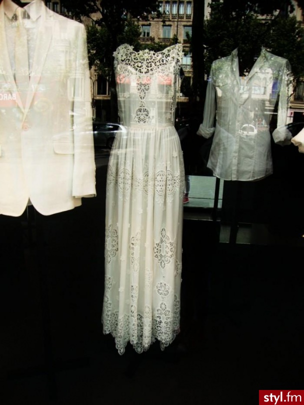 Sukienki Moda