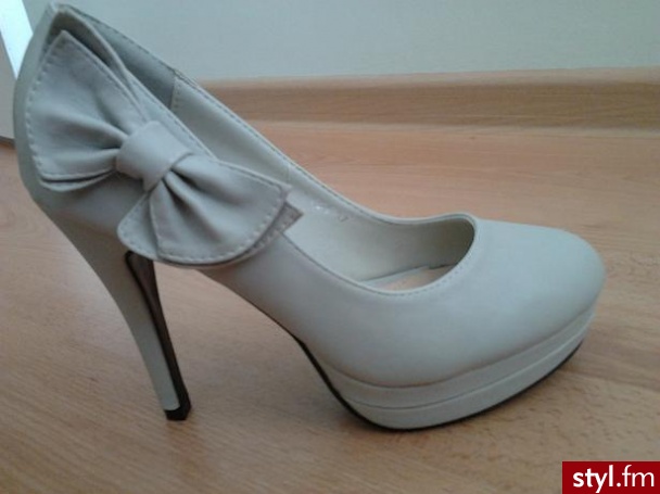 Szpilki Buty Moda