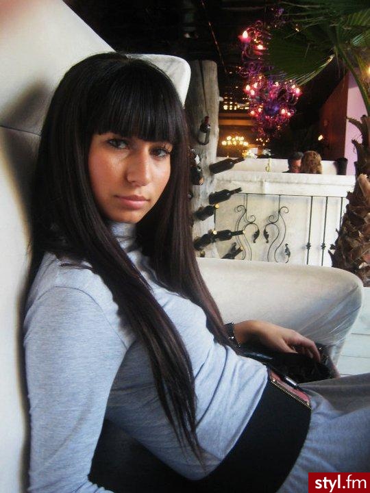 Średnie Fryzury