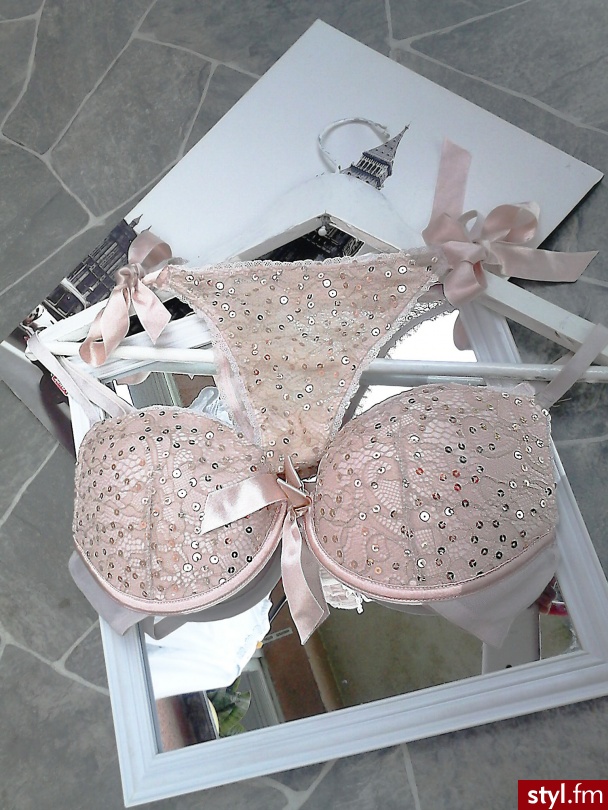 Komplety Bielizna Moda