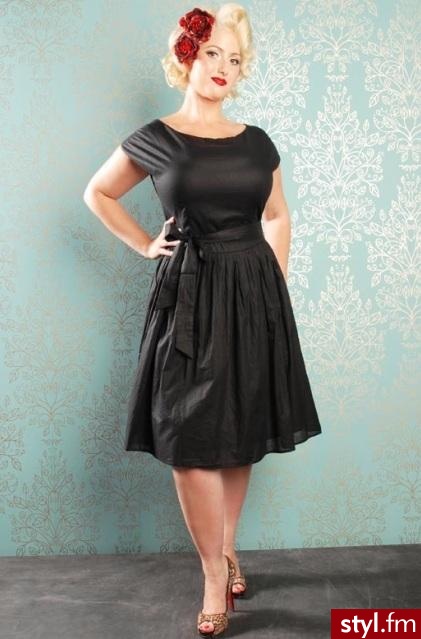 Sukienki Moda