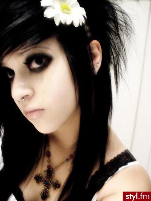 EMO Alternatywne Średnie Fryzury