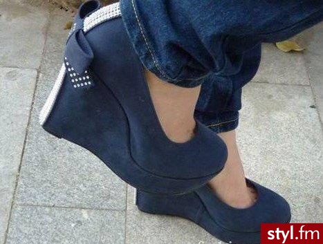 Pozostałe Buty Moda