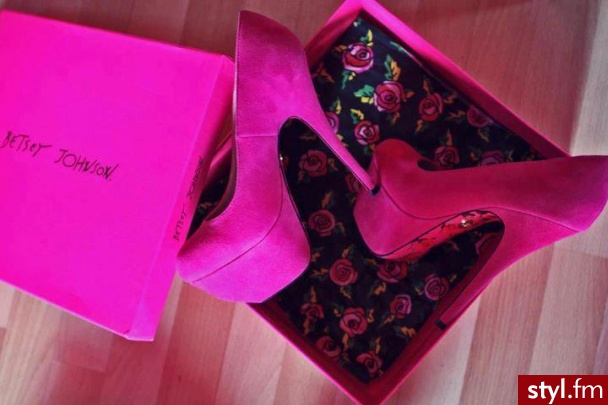 Szpilki Buty Moda