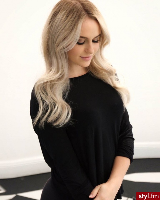 Blond Rozpuszczone Kręcone Na co dzień Długie Fryzury