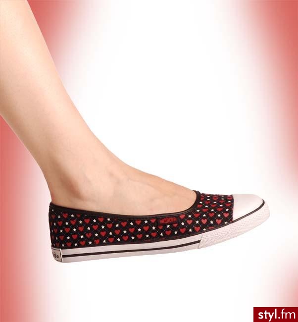 Pozostałe Buty Moda