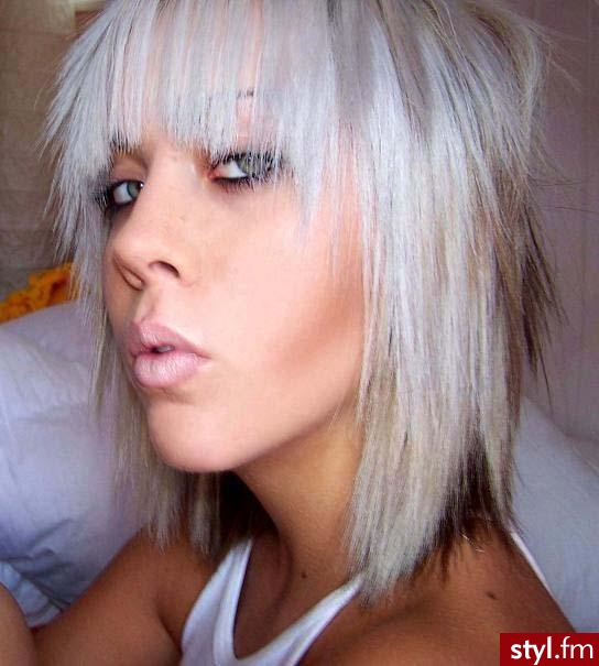 Średnie Fryzury
