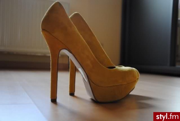 Szpilki Buty Moda