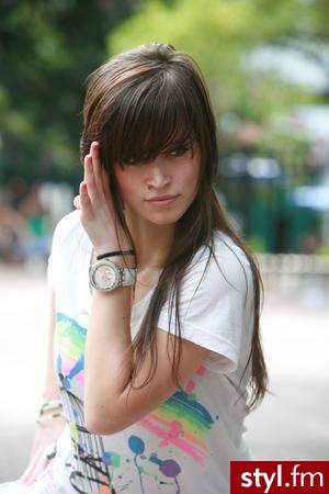 Średnie Fryzury