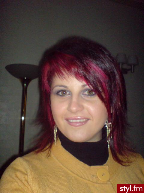 Średnie Fryzury
