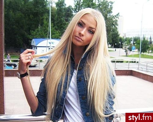 Blond Rozpuszczone Proste Na co dzień Długie Fryzury