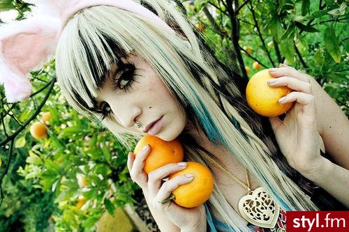 Audrey Kitching - EMO Alternatywne Średnie Fryzury