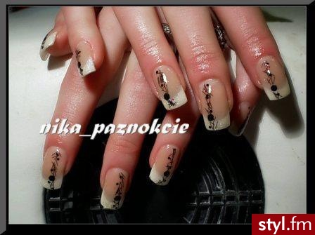 KONTAKT DO MNIE I ZDJĘCIA TYCH PAZURKÓW ZNAJDUJĄ SIĘ NA MOIM BLOGU
ZAPRASZAM!!!!!!!!!
www.nika-pazurki.blog.onet.pl

to na wypadek, gdyby znowu jakaś bezczelna laska podpisywała się pod moimi pracami... - Paznokcie