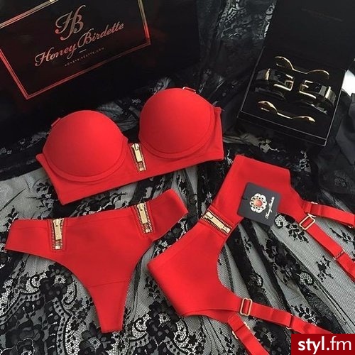 Komplety Bielizna Moda