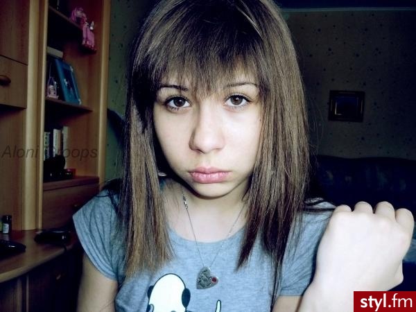Średnie Fryzury