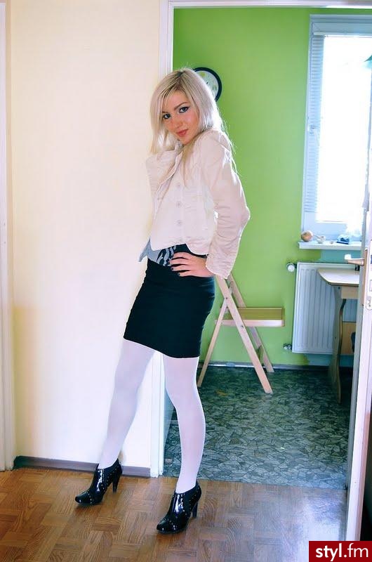 Jeżeli zdjęcie znajduje się już w galerii poproszę o link - Moda uliczna Inne Moda