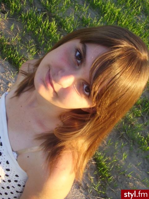 Średnie Fryzury