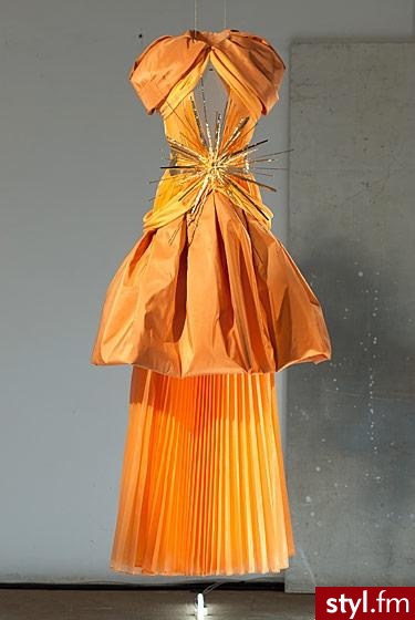 Sukienki Moda