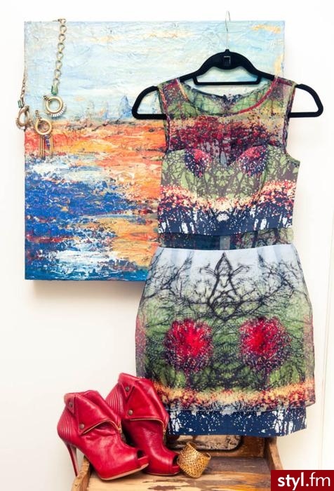 Sukienki Moda