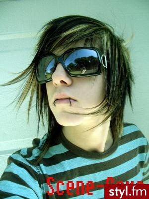 EMO Alternatywne Średnie Fryzury
