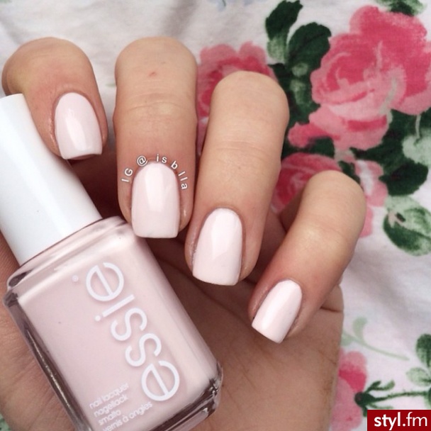 Essie - Fiji - Naturalne Paznokcie