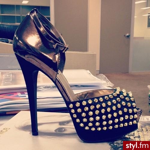 Szpilki Buty Moda
