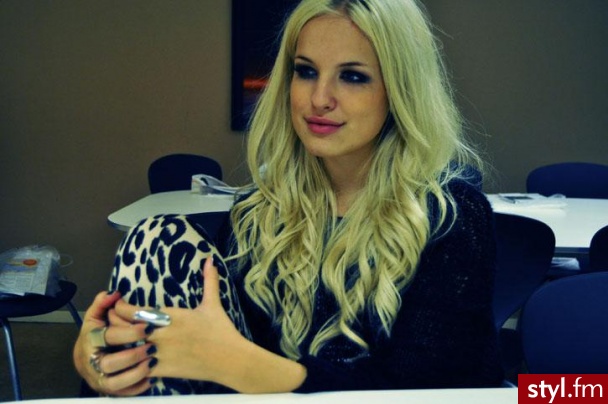 Blond Rozpuszczone Proste Na co dzień Długie Fryzury