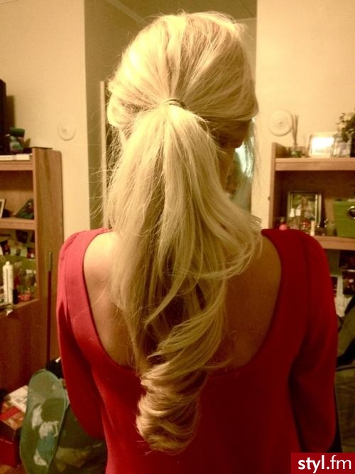 Blond Rozpuszczone Proste Na co dzień Długie Fryzury
