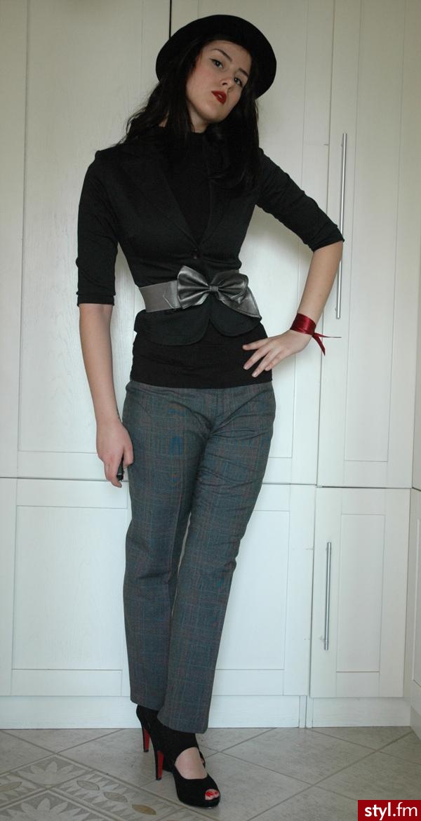 Jeżeli zdjęcie znajduje się już w galerii poproszę o link - Moda uliczna Inne Moda