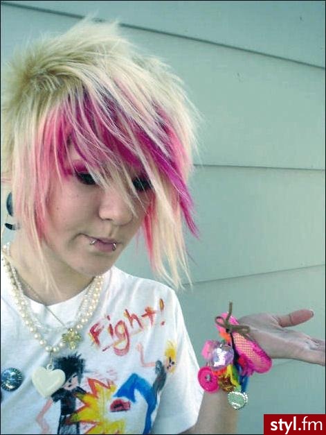 EMO Alternatywne Średnie Fryzury