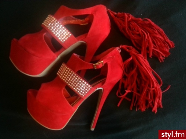 Szpilki Buty Moda