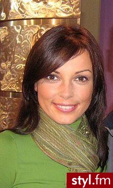 Katarzyna Glinka - Średnie Fryzury