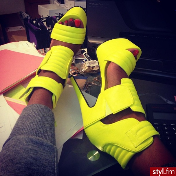 Szpilki Buty Moda