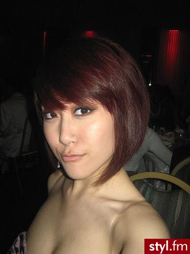 Średnie Fryzury