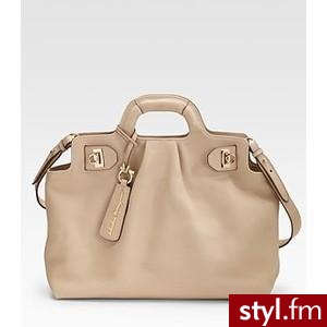High End - Polyvore. Pobrano ze strony: http://www.polyvore.com/high_end/collection?id=754188 - Misz-masz
