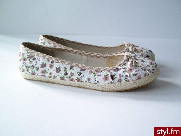 Pozostałe Buty Moda