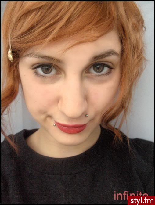 Średnie Fryzury