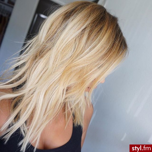 Blond Rozpuszczone Proste Na co dzień Długie Fryzury
