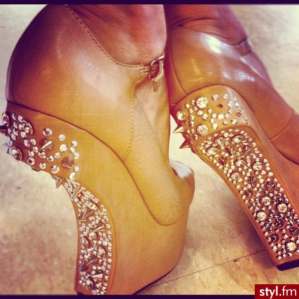 Koturny Buty Moda
