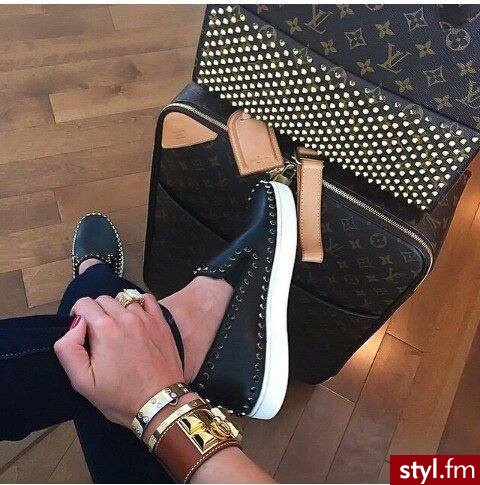 Pozostałe Buty Moda