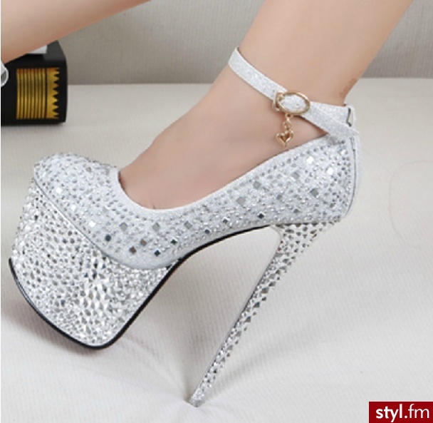 Szpilki Buty Moda