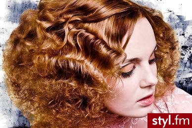 opowiesci o zmierzchu nowa kolekcja - Kręcone Na co dzień Średnie Fryzury