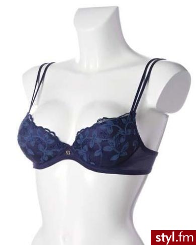 Christies. Christies. Cena: 581 zł (biustonosz)
Kupisz w krakowskim butiku Christies przy ulicy
Zwierzynieckiej 22. - Pozostałe Ciuchy Moda