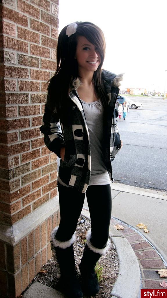 Taylor Parks <3. Jeśli zdjęcie jest już w galerii proszę o link. - Moda uliczna Inne Moda