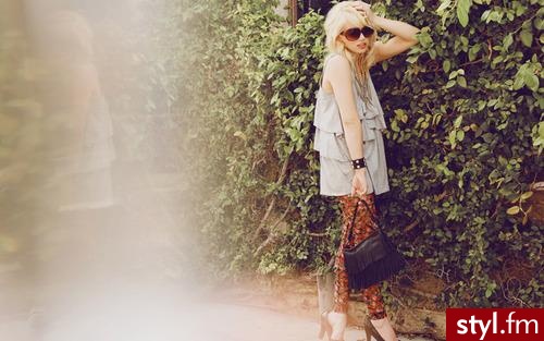 Leggi:D - Pozostałe Ciuchy Moda