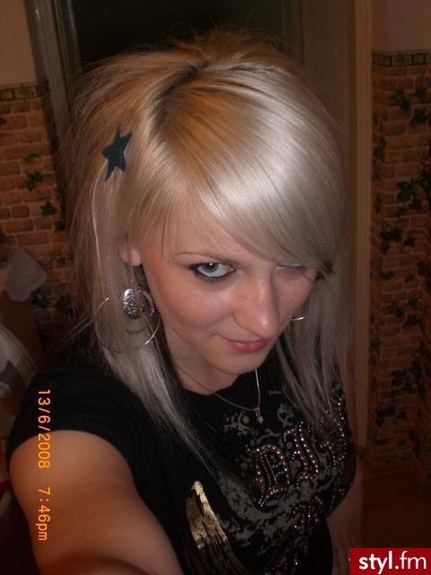 EMO Alternatywne Średnie Fryzury