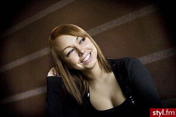 Średnie Fryzury