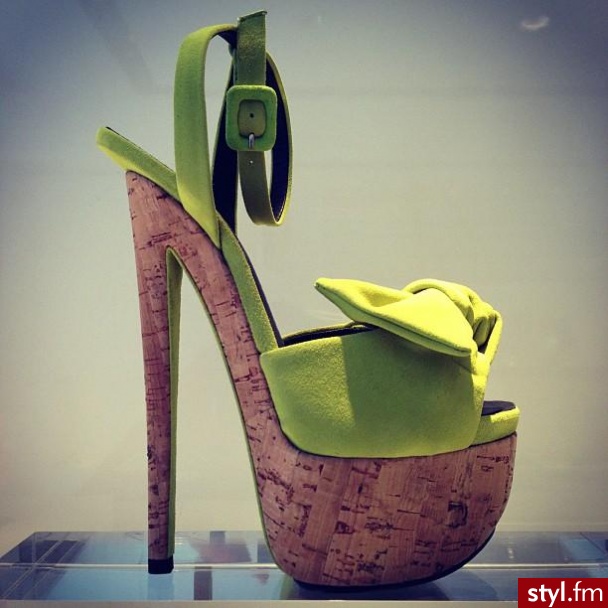 Szpilki Buty Moda